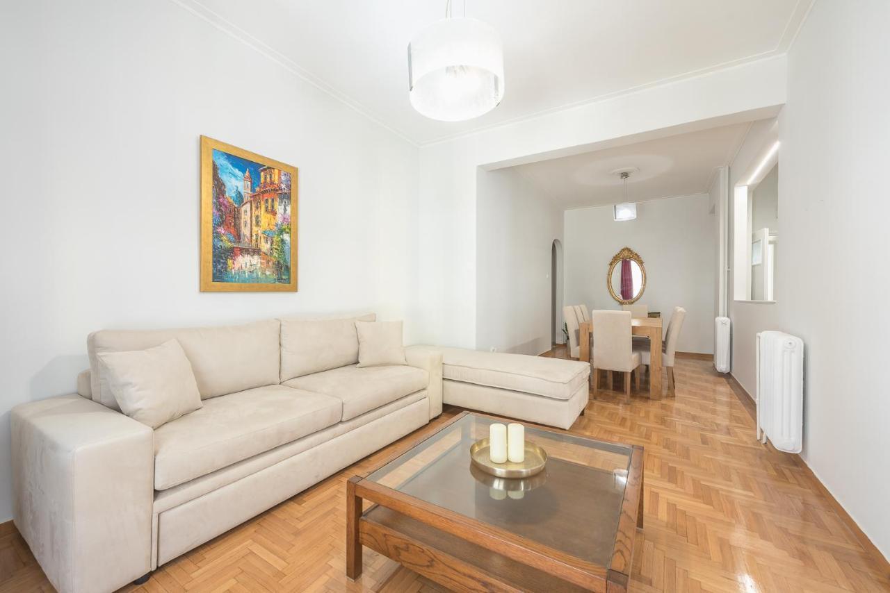 Victoria Best Apartments Atene Esterno foto