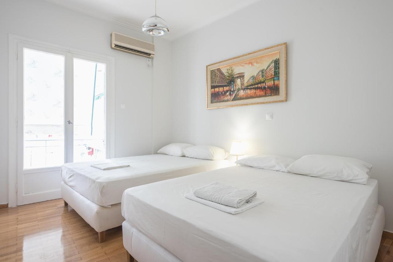 Victoria Best Apartments Atene Esterno foto