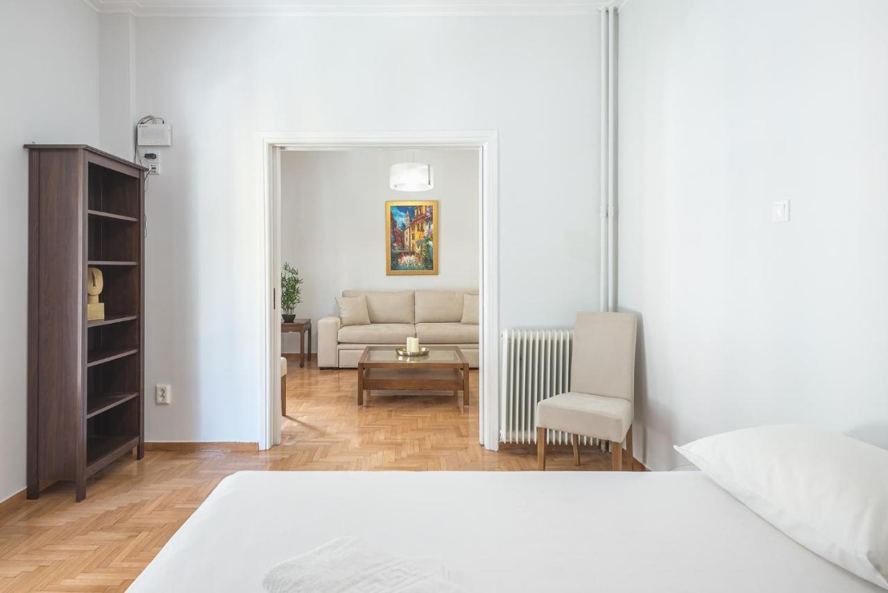 Victoria Best Apartments Atene Esterno foto