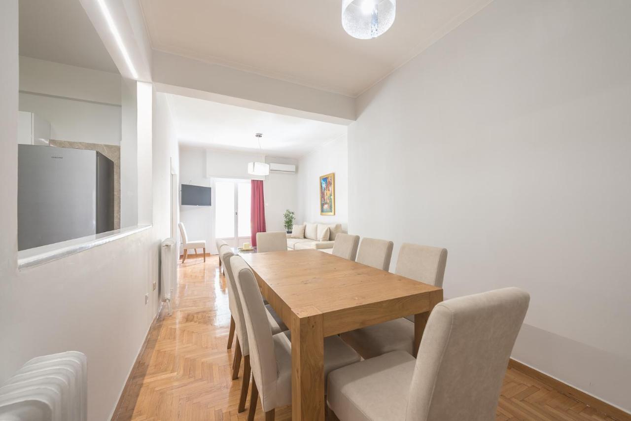 Victoria Best Apartments Atene Esterno foto