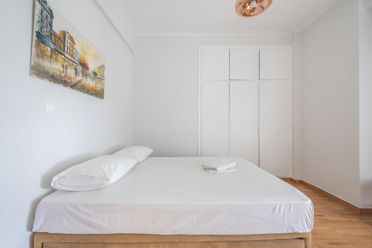 Victoria Best Apartments Atene Esterno foto
