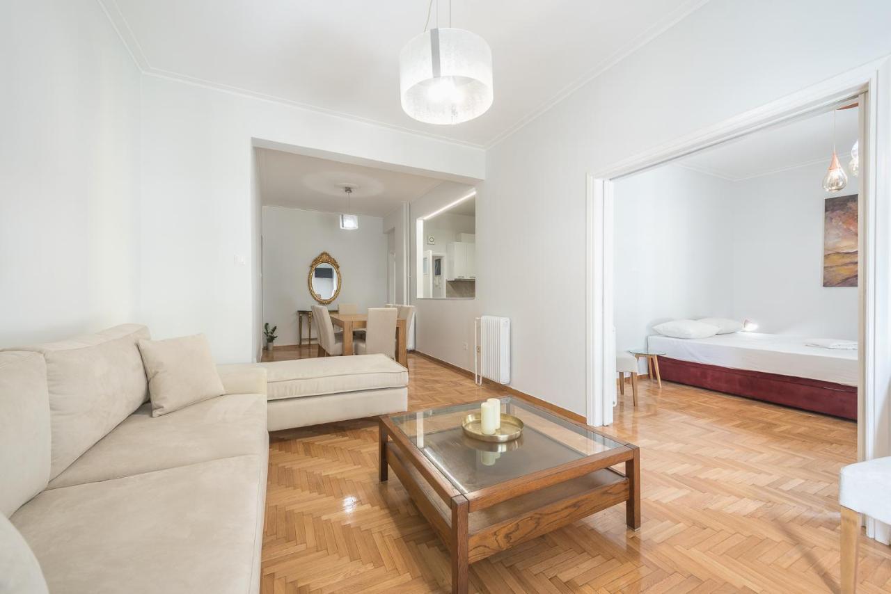 Victoria Best Apartments Atene Esterno foto