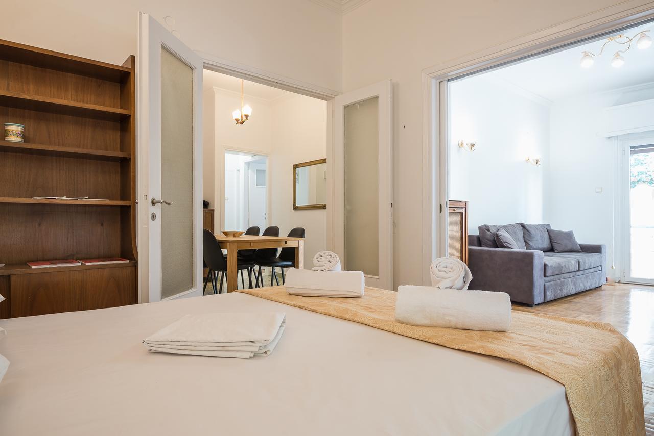 Victoria Best Apartments Atene Esterno foto