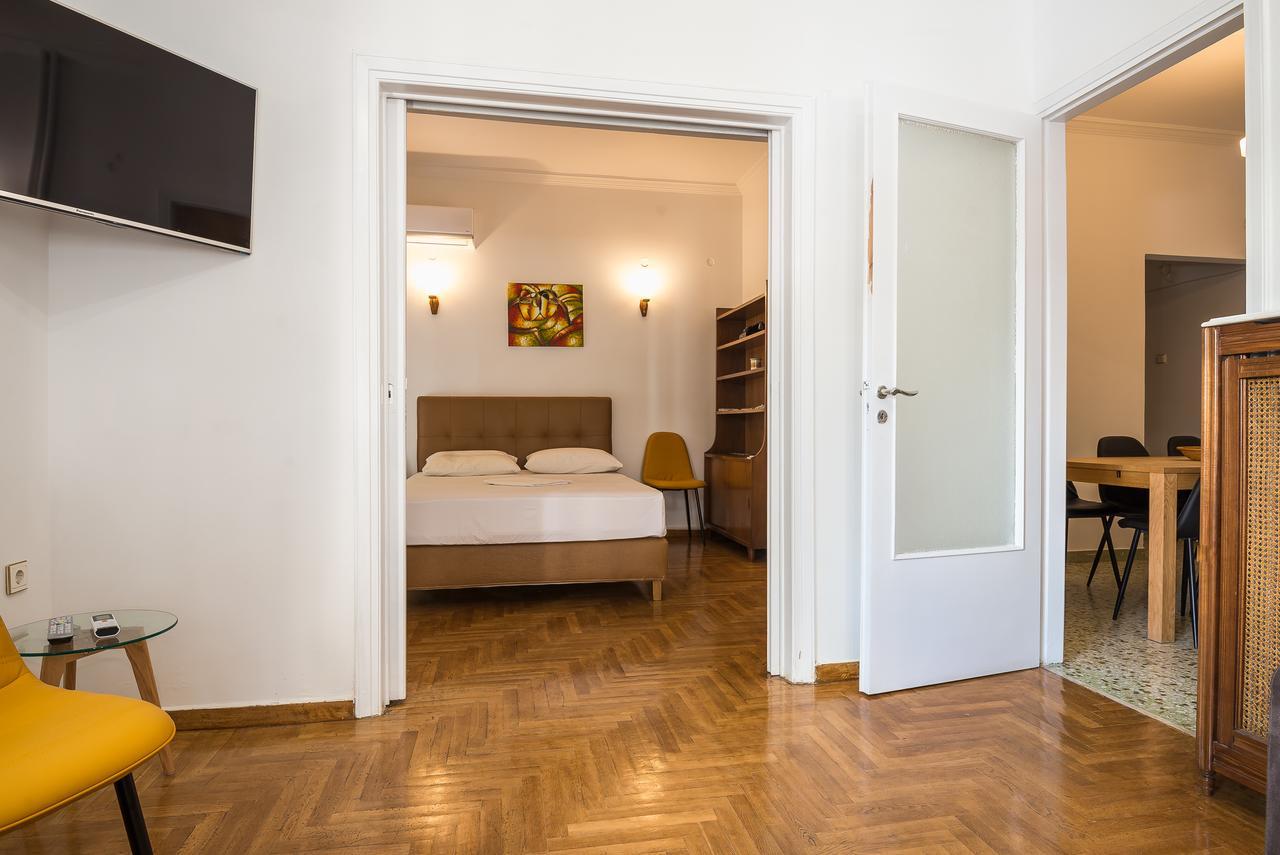 Victoria Best Apartments Atene Esterno foto