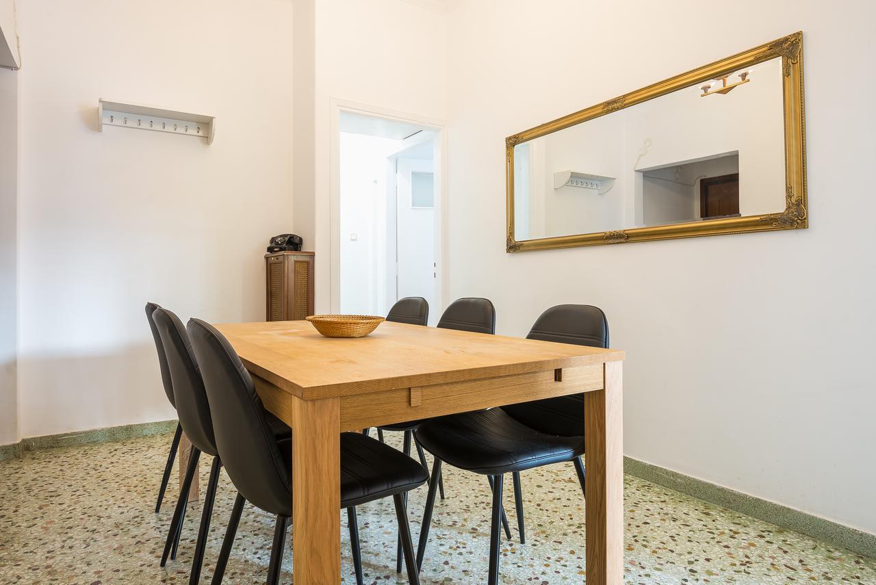 Victoria Best Apartments Atene Esterno foto